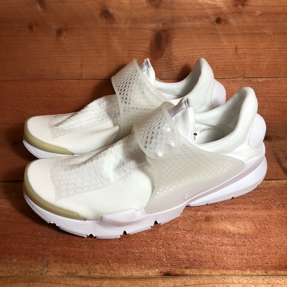 Nike Sock Dart KJCRD 819686-100 size 10